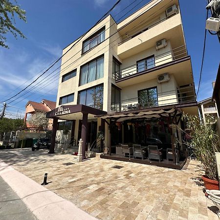 Casa Roma Hotel Navodari Exterior photo